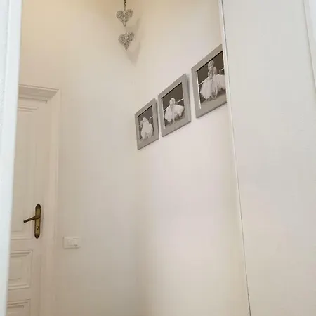 Holiday home 409 Corso Degli Inglesi Sanremo