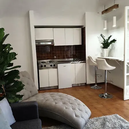 409 Corso Degli Inglesi