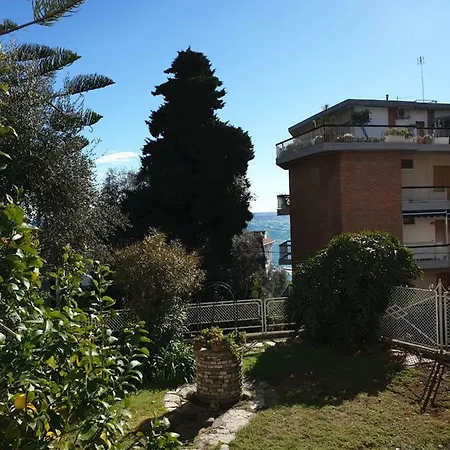 409 Corso Degli Inglesi Ferienhaus